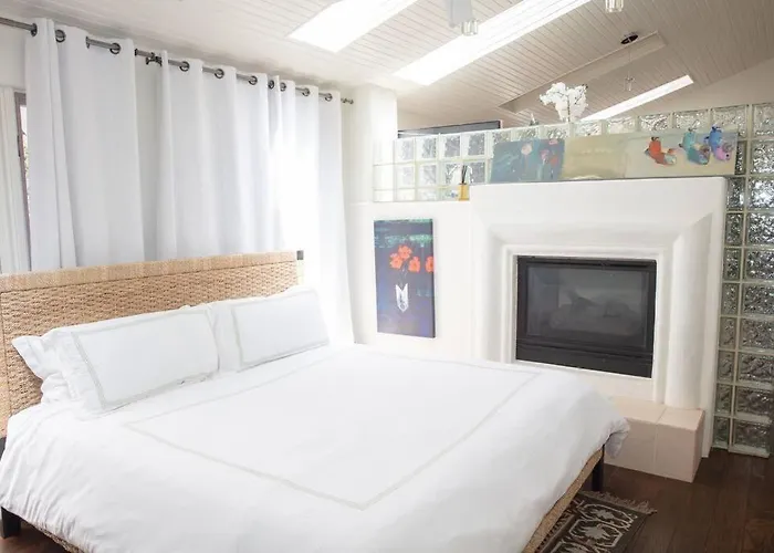 Aspen Stash Pad With Fireplace, Parking, W/D